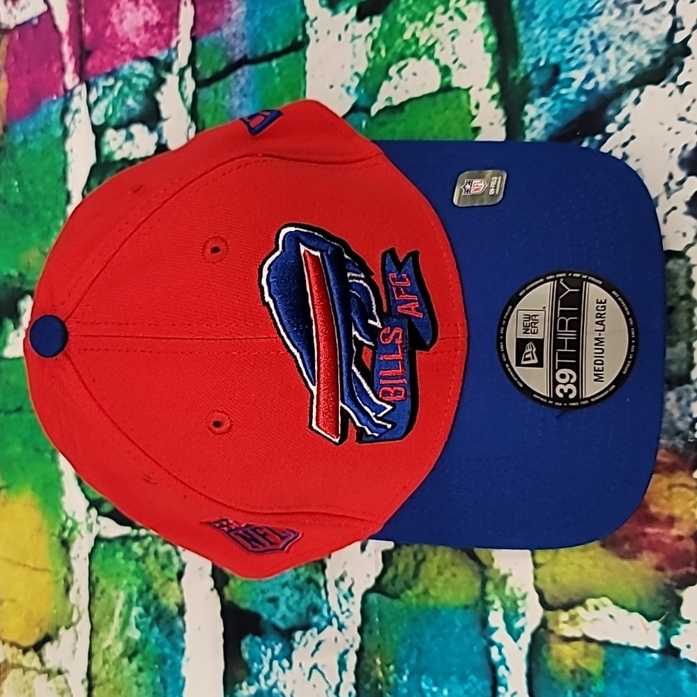 Buffalo Bills New Era 2022 Sideline 39Thirty Flex Fit Hat